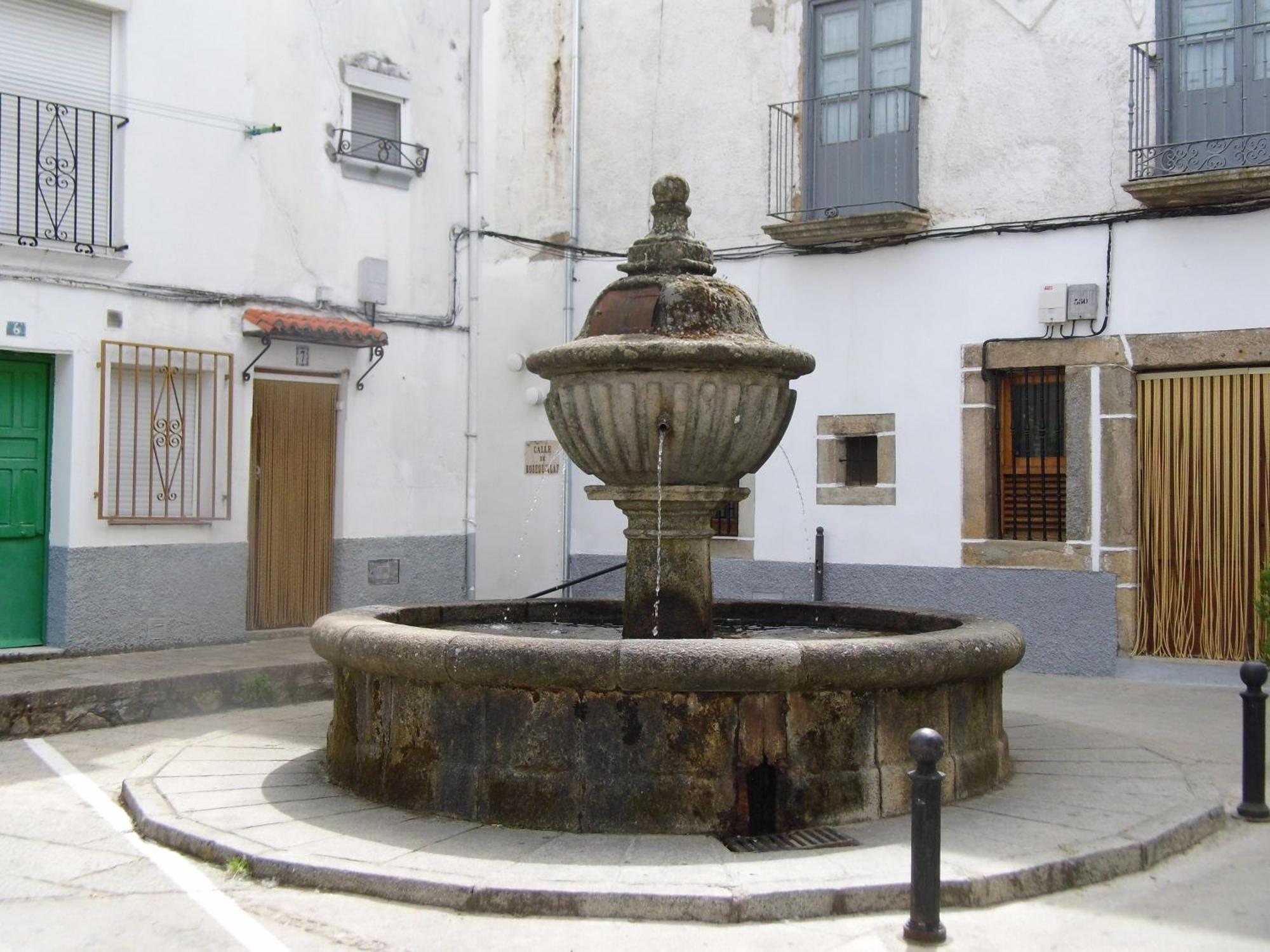 Apartamento Alhondiga Hervás מראה חיצוני תמונה